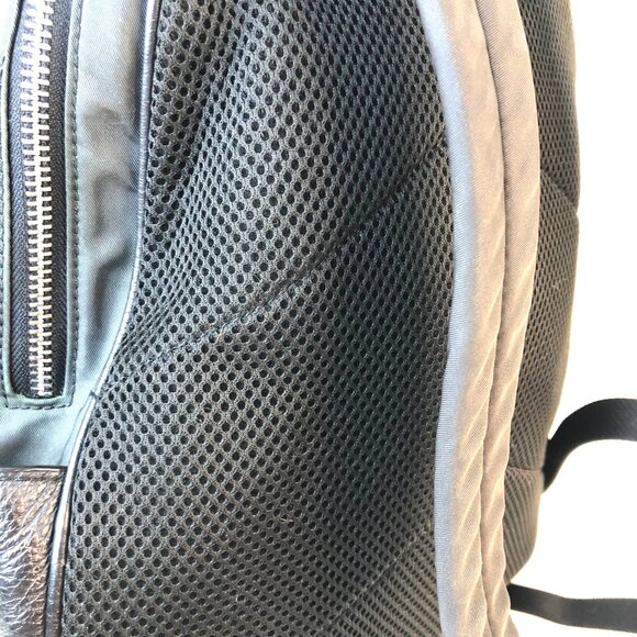 Authentic Coach Court Backpack in Black Nylon & Refined Pebble Leather AUTHENTIC - Picture 12 of 16